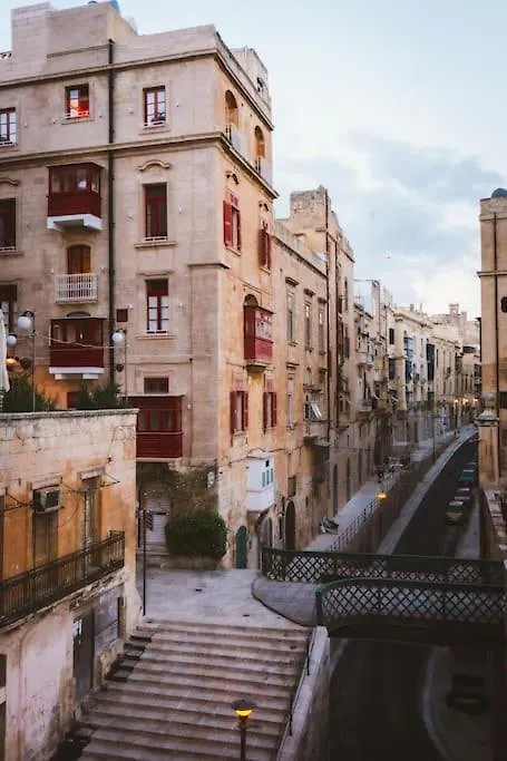 Charming, Designer 1 Bedroom Valletta Loft By 360 Estates Apartment